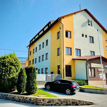 Penzion Domes Čadca Dış mekan fotoğraf